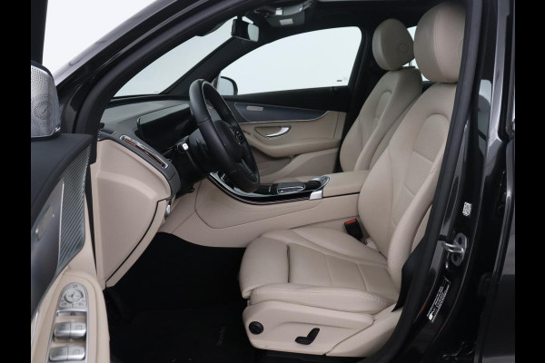 Mercedes-Benz EQC 400 4MATIC Business Solution Luxury 80 kWh | SOH 96.9% | Panoramdak | Leder | Adaptive cruise | Carplay | Sfeerverlichting | Burnmester Surround | Full LED | Stoelverwarming | Camera | Park assist |