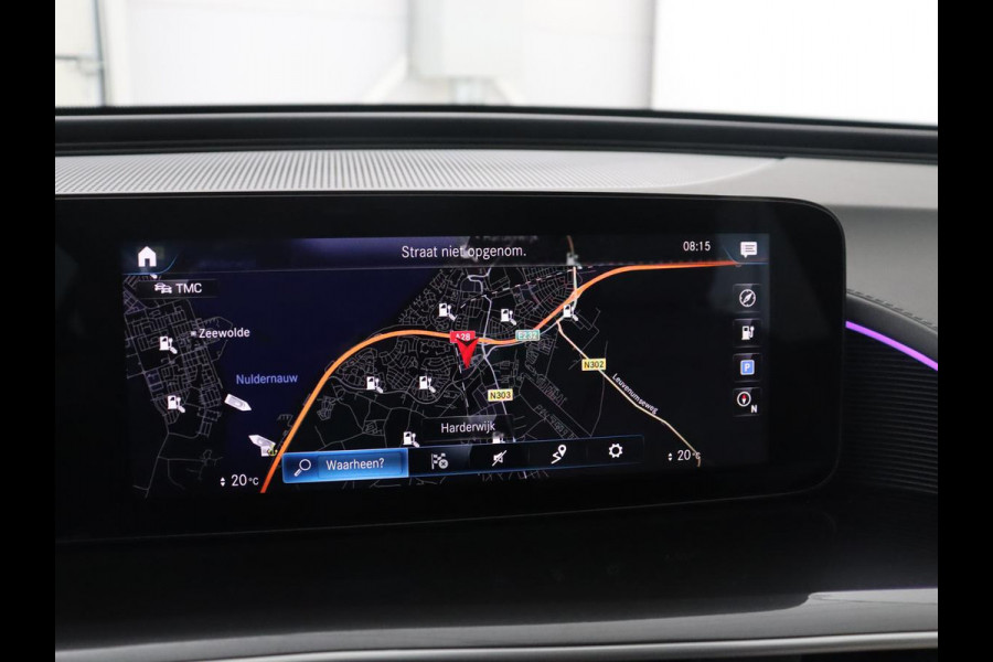 Mercedes-Benz EQC 400 4MATIC Business Solution Luxury 80 kWh | SOH 96.9% | Panoramdak | Leder | Adaptive cruise | Carplay | Sfeerverlichting | Burnmester Surround | Full LED | Stoelverwarming | Camera | Park assist |