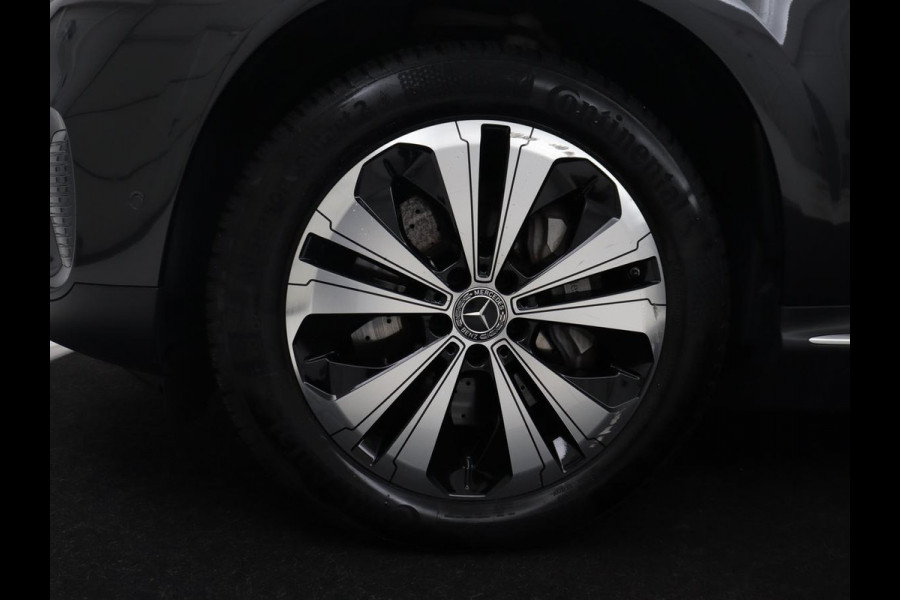 Mercedes-Benz EQC 400 4MATIC Business Solution Luxury 80 kWh | SOH 96.9% | Panoramdak | Leder | Adaptive cruise | Carplay | Sfeerverlichting | Burnmester Surround | Full LED | Stoelverwarming | Camera | Park assist |