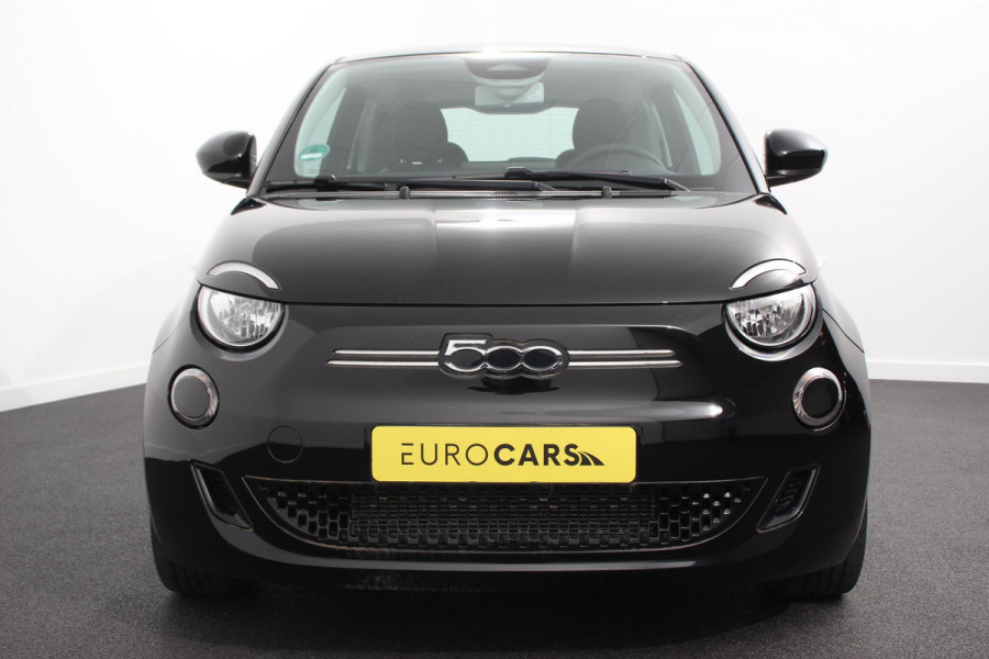 Fiat 500E 42 kWh 118pk Icon Actieradius WLTP 329km Navigatie Apple Carplay/Android Auto Cruise Control Comfort-pakket Climate Control