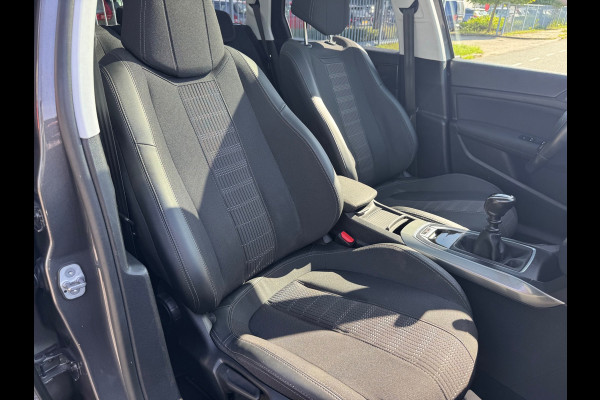Peugeot 308 SW 1.2 PureTech Blue Lease Premium Panorama Trekhaak
