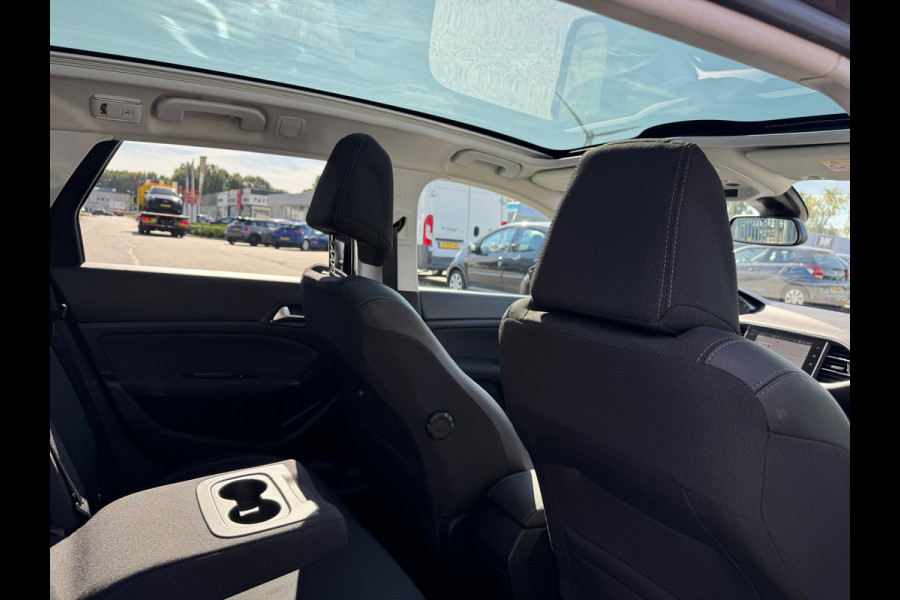 Peugeot 308 SW 1.2 PureTech Blue Lease Premium Panorama Trekhaak