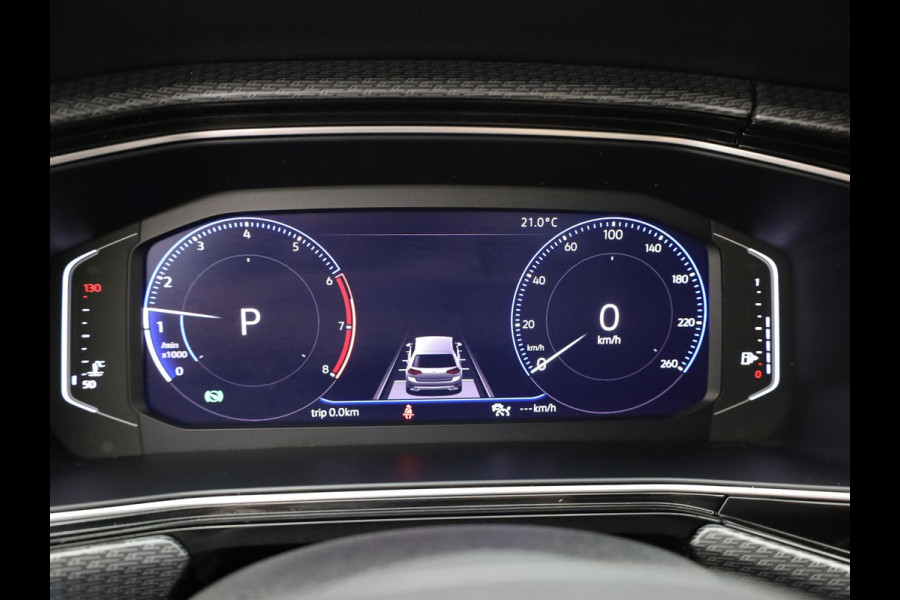 Volkswagen T-Cross 1.0 TSI Style Business R | Camera | Keyless | Trekhaak | Stoelverwarming | Apple / Android | Prijs Rijklaar!!