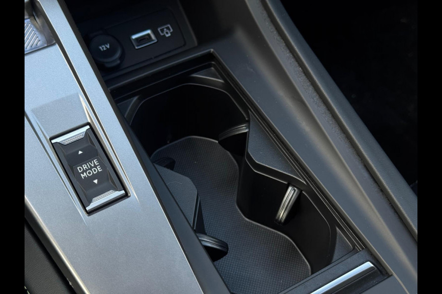 Peugeot 408 1.2 Hybrid GT | Pano | NAVI | 360 Camera| Memory | Leder