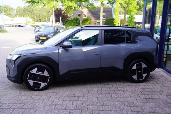 Kia EV3 Plus Advanced 58.3 kWh|Prijs incl. 12 mnd garantie| LMV Carplay PDC Camera DAB Harman/Kardon Schuif/kanteldak Climate