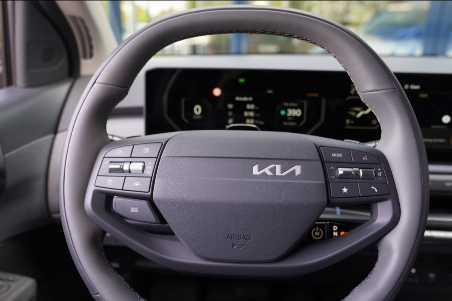 Kia EV3 Plus Advanced 58.3 kWh|Prijs incl. 12 mnd garantie| LMV Carplay PDC Camera DAB Harman/Kardon Schuif/kanteldak Climate