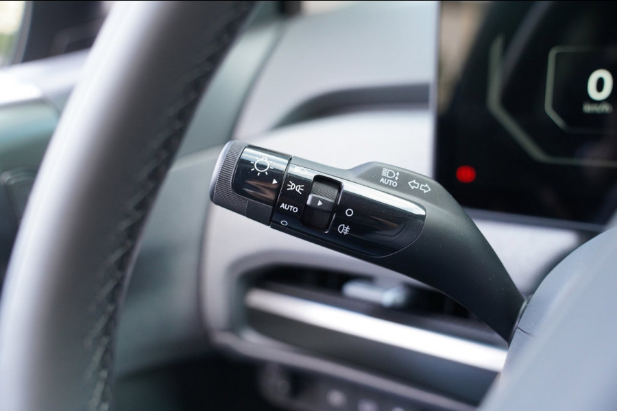 Kia EV3 Plus Advanced 58.3 kWh|Prijs incl. 12 mnd garantie| LMV Carplay PDC Camera DAB Harman/Kardon Schuif/kanteldak Climate