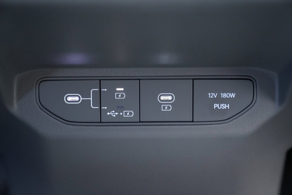 Kia EV3 Plus Advanced 58.3 kWh|Prijs incl. 12 mnd garantie| LMV Carplay PDC Camera DAB Harman/Kardon Schuif/kanteldak Climate