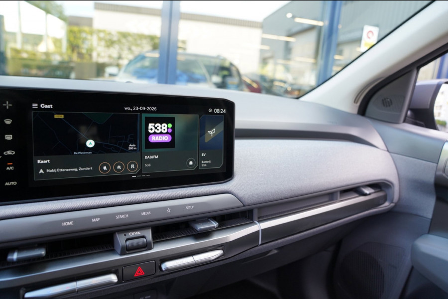 Kia EV3 Plus Advanced 58.3 kWh|Prijs incl. 12 mnd garantie| LMV Carplay PDC Camera DAB Harman/Kardon Schuif/kanteldak Climate