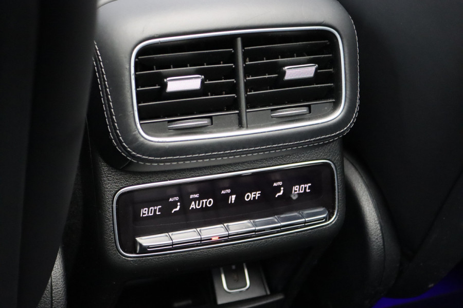 Mercedes-Benz GLE AMG 53 4MATIC+ Premium+ | Luchtvering | Distronic+ | Carbon | Burmester | Rijassistentiepakket | Schakelbare Uitlaat | HUD | Nappa Leder | Stoelverwarming V+A | Keyless Go |