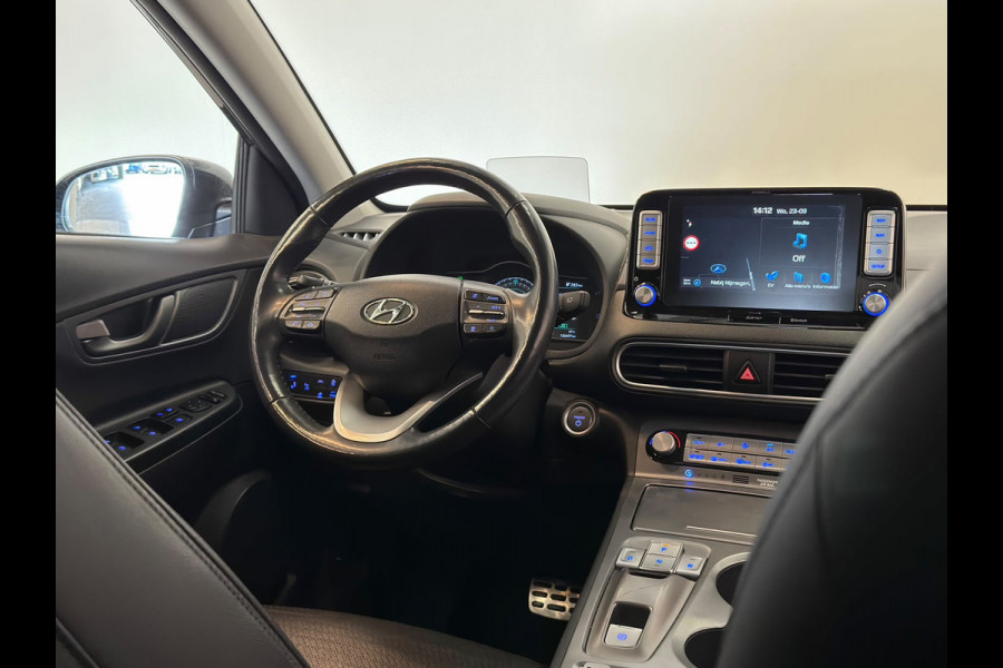 Hyundai Kona EV Premium 64 kWh / HUD / Camera / 2e eig. / NL-auto