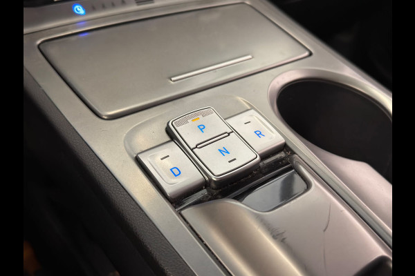 Hyundai Kona EV Premium 64 kWh / HUD / Camera / 2e eig. / NL-auto