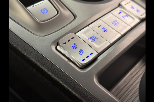 Hyundai Kona EV Premium 64 kWh / HUD / Camera / 2e eig. / NL-auto