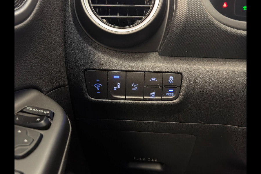 Hyundai Kona EV Premium 64 kWh / HUD / Camera / 2e eig. / NL-auto
