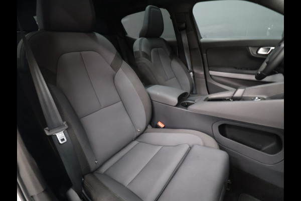 Polestar 2 Long Range Single Motor 78 kWh [TREKHAAK UITKLAPBAAR, APPLE CARPLAY, ANDROID, HARMAN/KARDON, MEMORY SEATS, PANORAMADAK, STUURVERWARMING, STOELVERWARMING V+A, DRAADLOZE LADER, 360 CAMERA, ADAPTIVE CRUISE, NIEUWSTAAT]