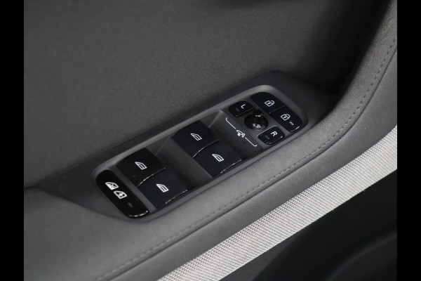 Polestar 2 Long Range Single Motor 78 kWh [TREKHAAK UITKLAPBAAR, APPLE CARPLAY, ANDROID, HARMAN/KARDON, MEMORY SEATS, PANORAMADAK, STUURVERWARMING, STOELVERWARMING V+A, DRAADLOZE LADER, 360 CAMERA, ADAPTIVE CRUISE, NIEUWSTAAT]