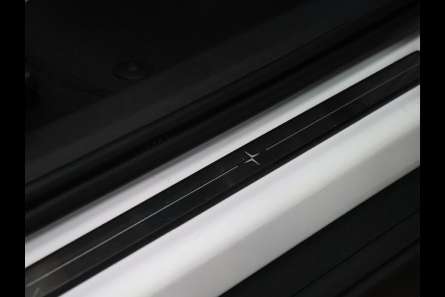 Polestar 2 Long Range Single Motor 78 kWh [TREKHAAK UITKLAPBAAR, APPLE CARPLAY, ANDROID, HARMAN/KARDON, MEMORY SEATS, PANORAMADAK, STUURVERWARMING, STOELVERWARMING V+A, DRAADLOZE LADER, 360 CAMERA, ADAPTIVE CRUISE, NIEUWSTAAT]