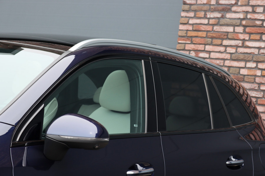 Mercedes-Benz GLC 400e 4MATIC AMG Line | Panoramadak | Trekhaak | Memory | Burmester | Surround Camera | Keyless Go | Digital Light | Verwarmd Stuurwiel | HUD |