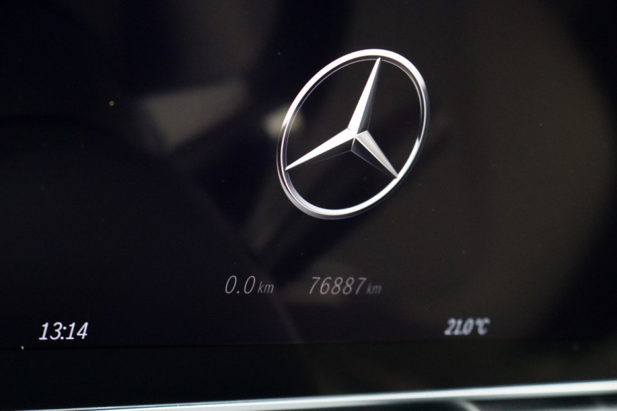 Mercedes-Benz GLC 400e 4MATIC AMG Line | Panoramadak | Trekhaak | Memory | Burmester | Surround Camera | Keyless Go | Digital Light | Verwarmd Stuurwiel | HUD |