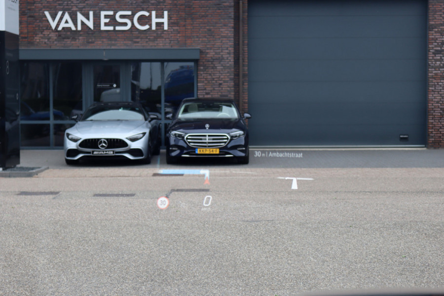 Mercedes-Benz GLC 400e 4MATIC AMG Line | Panoramadak | Trekhaak | Memory | Burmester | Surround Camera | Keyless Go | Digital Light | Verwarmd Stuurwiel | HUD |