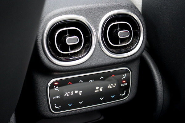 Mercedes-Benz GLC 400e 4MATIC AMG Line | Panoramadak | Trekhaak | Memory | Burmester | Surround Camera | Keyless Go | Digital Light | Verwarmd Stuurwiel | HUD |