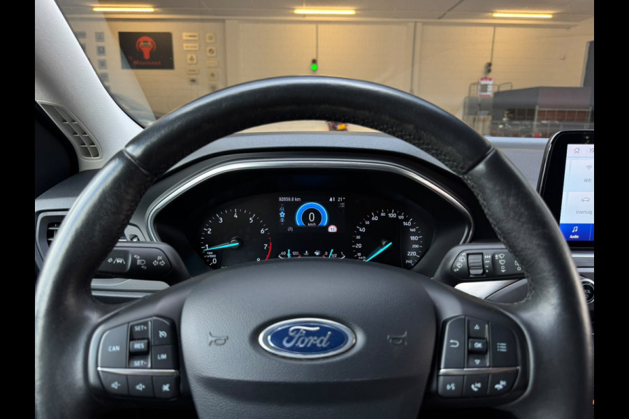 Ford Focus 1.5 EcoBoost Titanium Business / NAP !! / 2de EIGENAAR / DEALER ONDERHOUDEN / AFN. TREKHAAK / WINTER + DESIGN PAKKET !