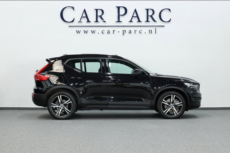 Volvo XC40 1.5 T5 Recharge R-line LED/VIRTUAL/PANO/LEER+S.VERWARMING/19" LMV/CAM/12 MND GARANTIE!