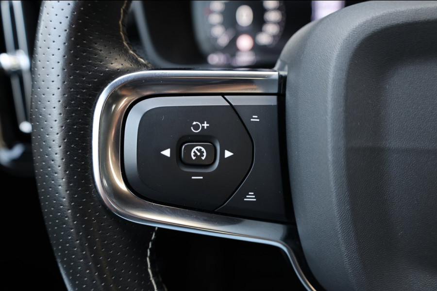 Volvo XC40 1.5 T5 Recharge R-line LED/VIRTUAL/PANO/LEER+S.VERWARMING/19" LMV/CAM/12 MND GARANTIE!