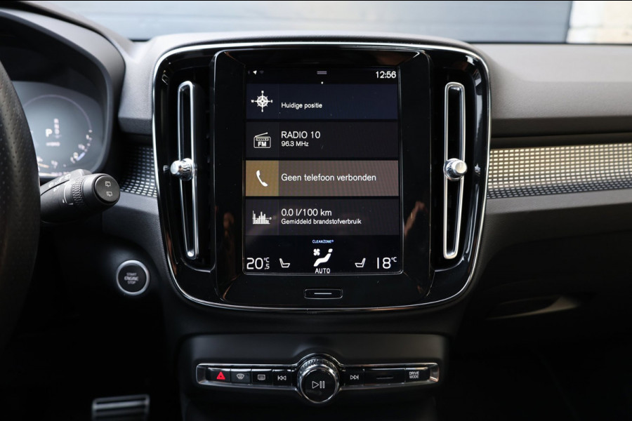 Volvo XC40 1.5 T5 Recharge R-line LED/VIRTUAL/PANO/LEER+S.VERWARMING/19" LMV/CAM/12 MND GARANTIE!