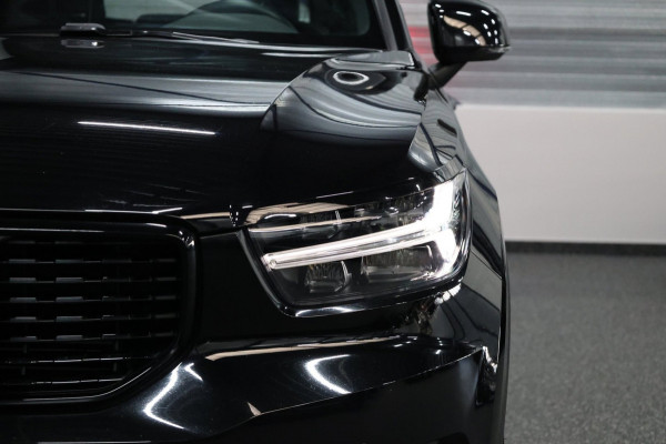 Volvo XC40 1.5 T5 Recharge R-line LED/VIRTUAL/PANO/LEER+S.VERWARMING/19" LMV/CAM/12 MND GARANTIE!