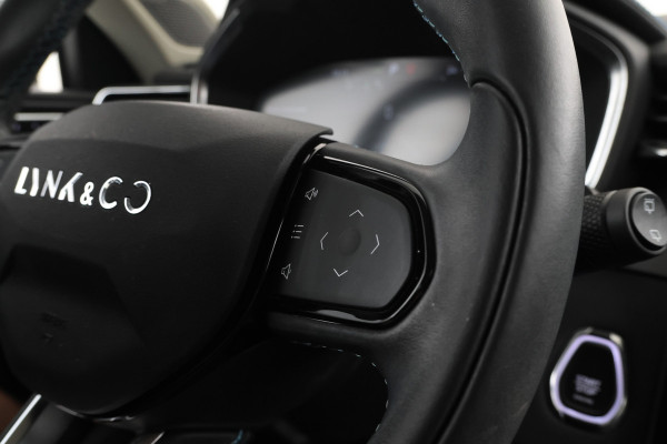 Lynk & Co 01 1.5 black pack!