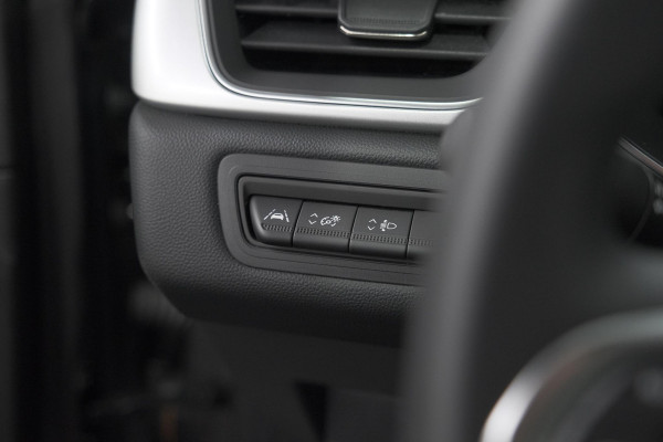 Renault Captur Mild Hybrid 140 EDC Techno | 360 Camera | Groot scherm | Stoelverwarming | Parkeersensoren | Allseason banden