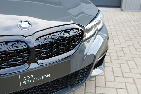 BMW 3 Serie Touring 330i | M340i Look | Pano | Apple Carplay | Sfeerverlichting | LED | Stoelverwarming