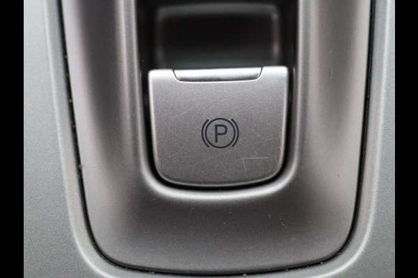 Hyundai Kona EV Limited 64 kWh Apple Carplay/Android Auto | Climate