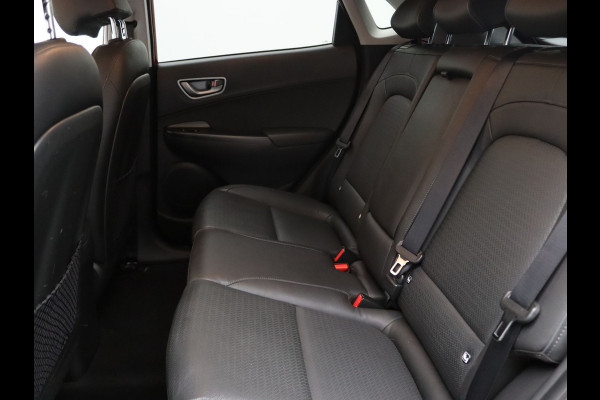 Hyundai Kona EV Limited 64 kWh Apple Carplay/Android Auto | Climate