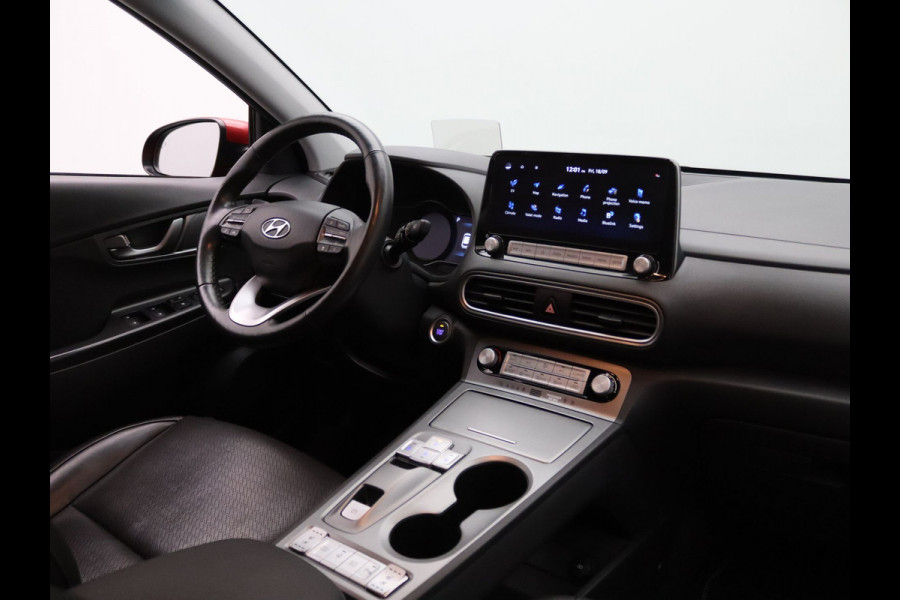 Hyundai Kona EV Limited 64 kWh Apple Carplay/Android Auto | Climate