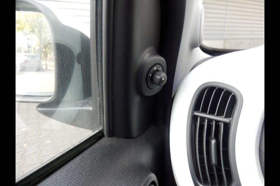 Fiat Panda 1.0 Hybrid Cross