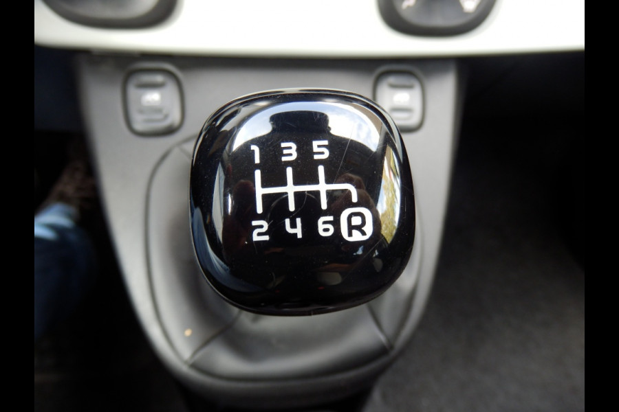 Fiat Panda 1.0 Hybrid Cross