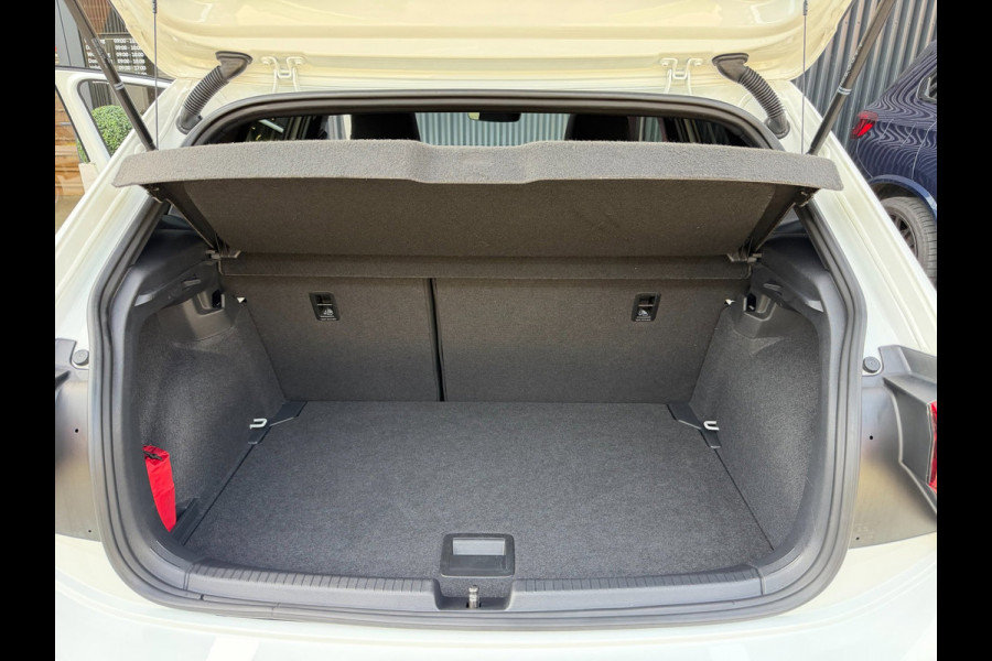 Volkswagen Polo 2.0 TSI GTI | PANO | BEATS | 1E EIG | DEALER | ACC | VIRTUAL | CARPLAY | IQ LIGHT | CAMERA