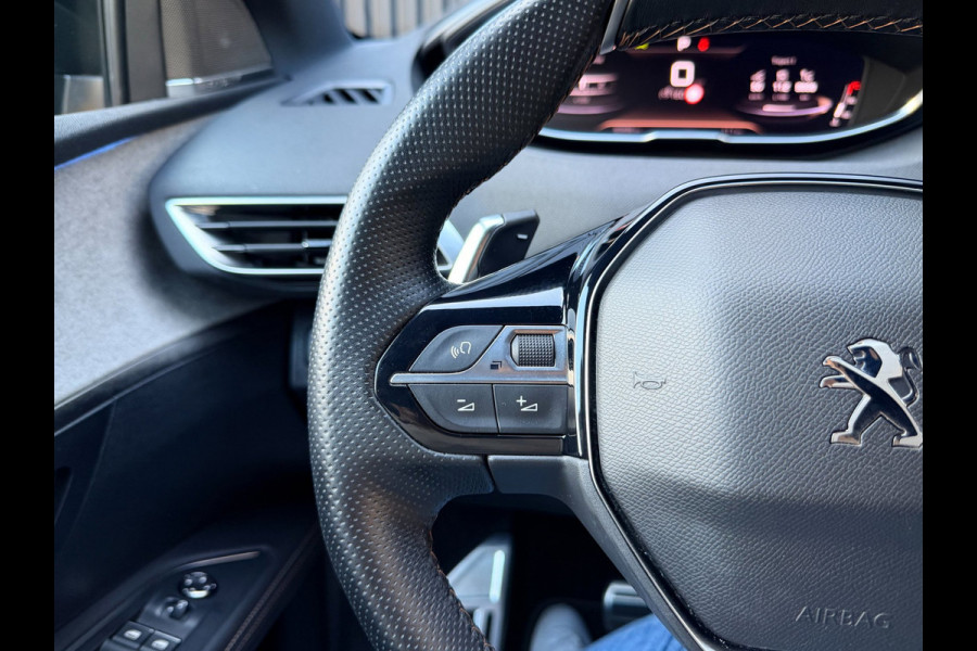 Peugeot 5008 1.2 PureTech GT Black Pack 7-Persoons | PANO | TREKHAAK| FOCAL | LEDER | VIRTUAL | CAMERA | ACC | 1E EIG | DEALER