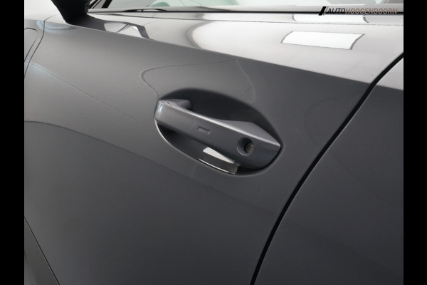 CUPRA Formentor 1.4 e-Hybrid VZ Performance 245pk (APPLE CARPLAY,PANORAMADAK,STUUR-STOELVERWARMING,SFEERVERLICHTING,CAMERA)