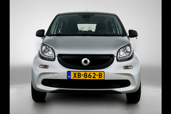 Smart Forfour 1.0 Business Solution 5drs. / Airco-ecc. / Cruise control / Radio multimedia / Apk 10-2027
