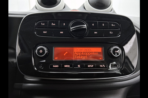 Smart Forfour 1.0 Business Solution 5drs. / Airco-ecc. / Cruise control / Radio multimedia / Apk 10-2027