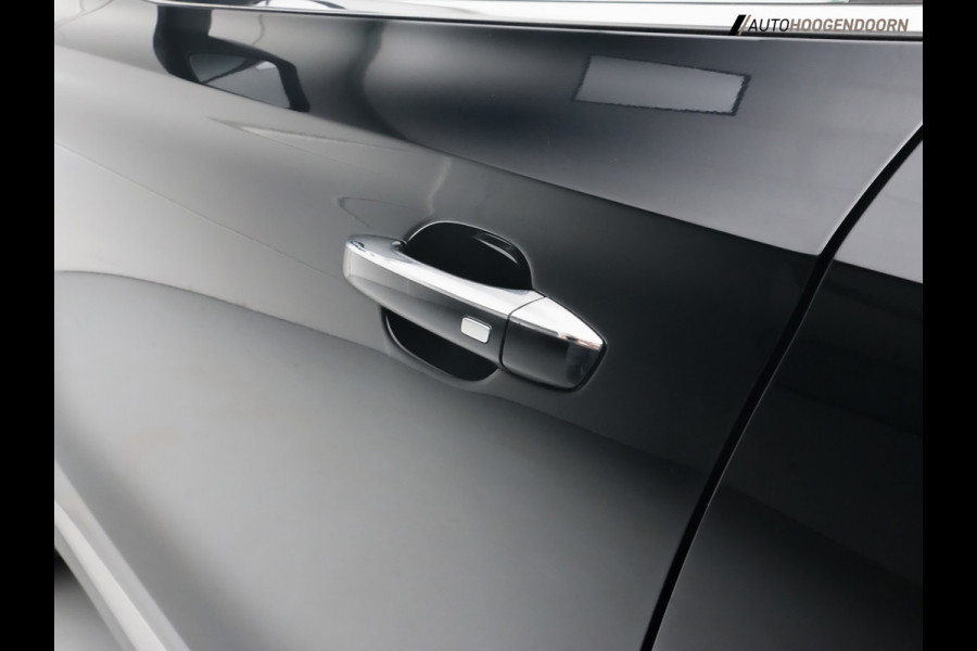 MG ZS EV Long Range Luxury Sport 70 kWh (APPLE CARPLAY,PANORAMADAK,DODEHOEK,STOELVERWARMING,KEYLESS,ELEKTRISCHE STOELEN,CLIMATE))