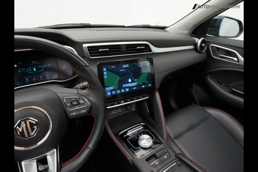 MG ZS EV Long Range Luxury Sport 70 kWh (APPLE CARPLAY,PANORAMADAK,DODEHOEK,STOELVERWARMING,KEYLESS,ELEKTRISCHE STOELEN,CLIMATE))