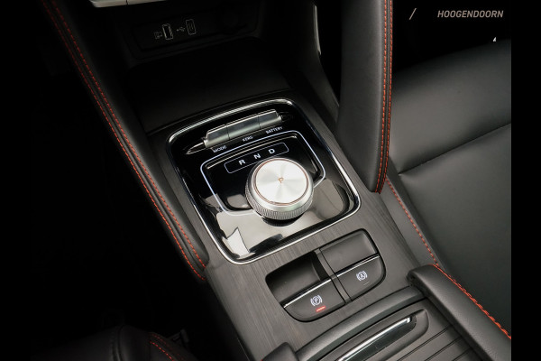 MG ZS EV Long Range Luxury Sport 70 kWh (APPLE CARPLAY,PANORAMADAK,DODEHOEK,STOELVERWARMING,KEYLESS,ELEKTRISCHE STOELEN,CLIMATE))