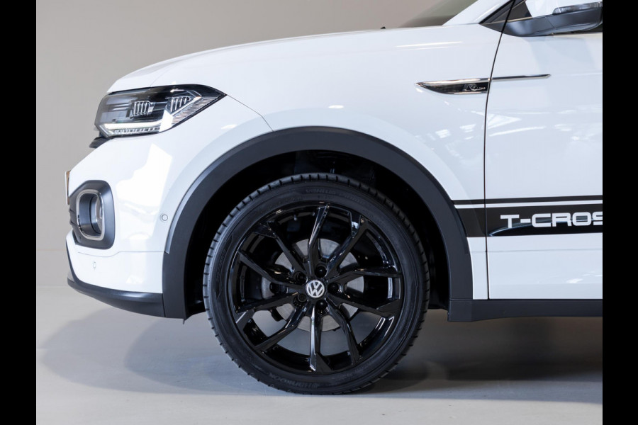 Volkswagen T-Cross 1.5 TSI 2x R-Line / 150pk / Trekhaak / Stoelverwarming / Virtual cockpit /