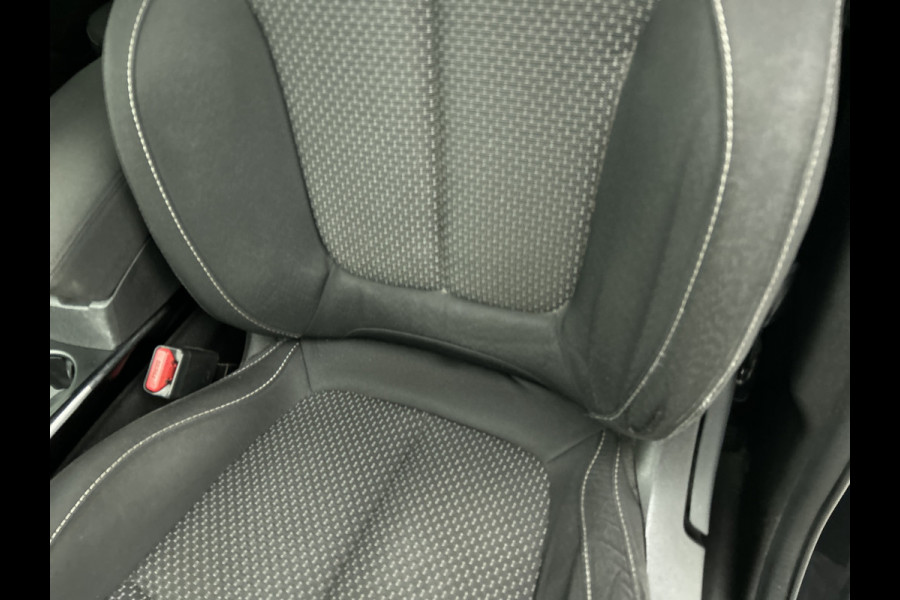Renault Kadjar 1.3 TCe 141PK / Trekhaak / Airco / Cruise-ctr. / Navigatie / Lmv 17" / Pdc v+a / Apk 10-2026