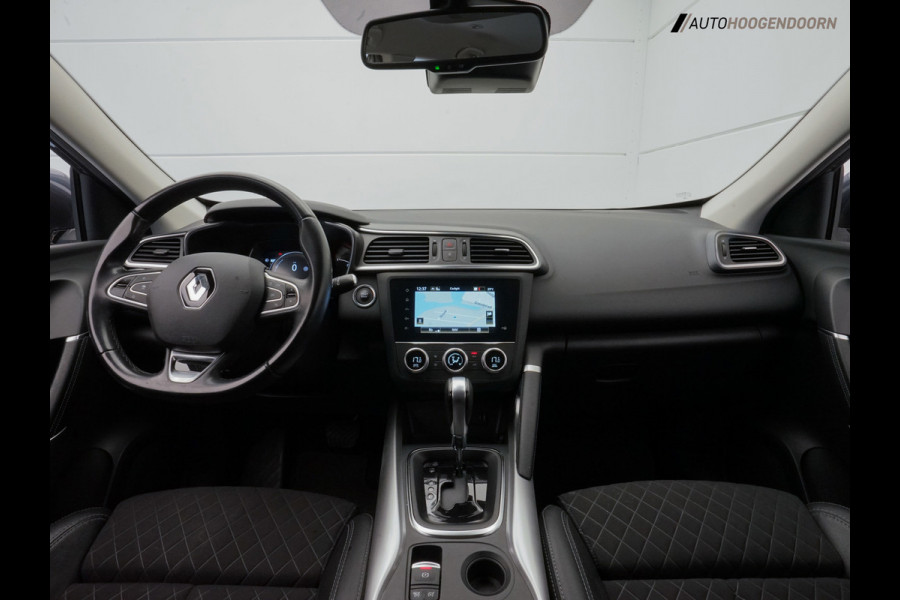 Renault Kadjar 1.3 TCe Intens Deluxe (APPLE CARPLAY,ADAPTIVE CRUISE,KEYLESS,DODEHOEK,STOELVERWARMING,CAMERA,TREKHAAK,TOPCONDITIE)