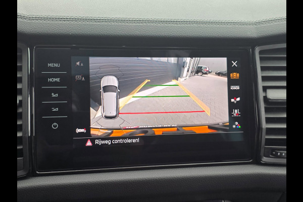 Škoda Kodiaq 1.5 TSI Sportline Business 7P | FULL OPTION | LEDER | PANO | TREKHAAK |